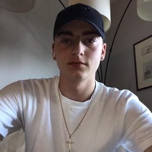 Meet your Posher, Seth